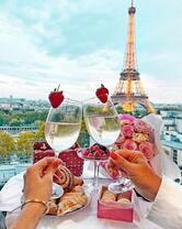 Без бренда «Свидание на фоне Эйфелевой башки» в Чебоксарах в интернет-магазине  Без бренда «Свидание на фоне Эйфелевой башки» в Чебоксарах