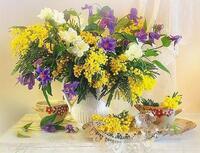 Без бренда «Букет из мимозы и колокольчиков в вазе» в Чебоксарах в интернет-магазине  Без бренда «Букет из мимозы и колокольчиков в вазе» в Чебоксарах